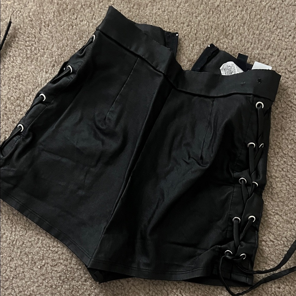 Windsor Black Lace-Up Women Shorts